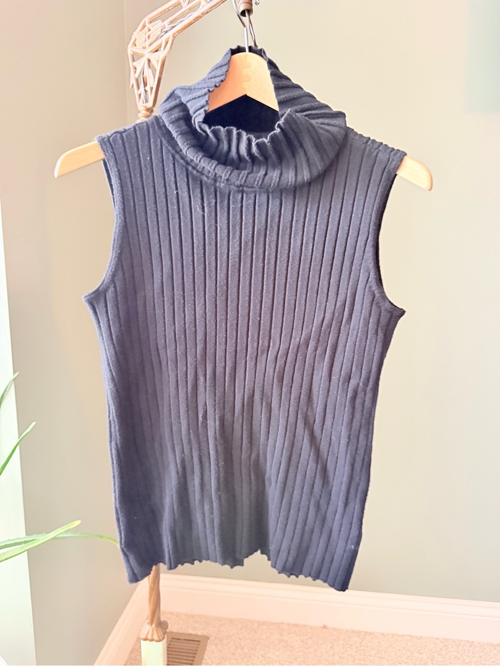 Soft Surroundings Black Ribbed Turtleneck Sweater S Sleeveless Top